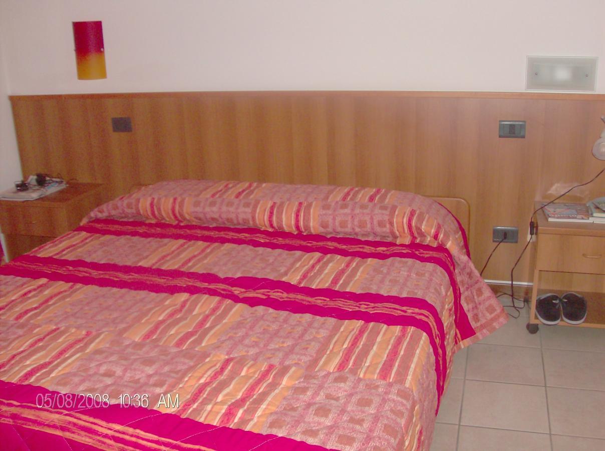 Borromeo Residenze Service S.a.s * Peschiera Borromeo